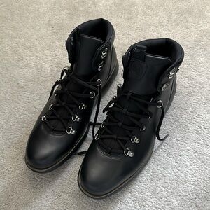 Men’s Cole Haan lace up waterproof leather boots
